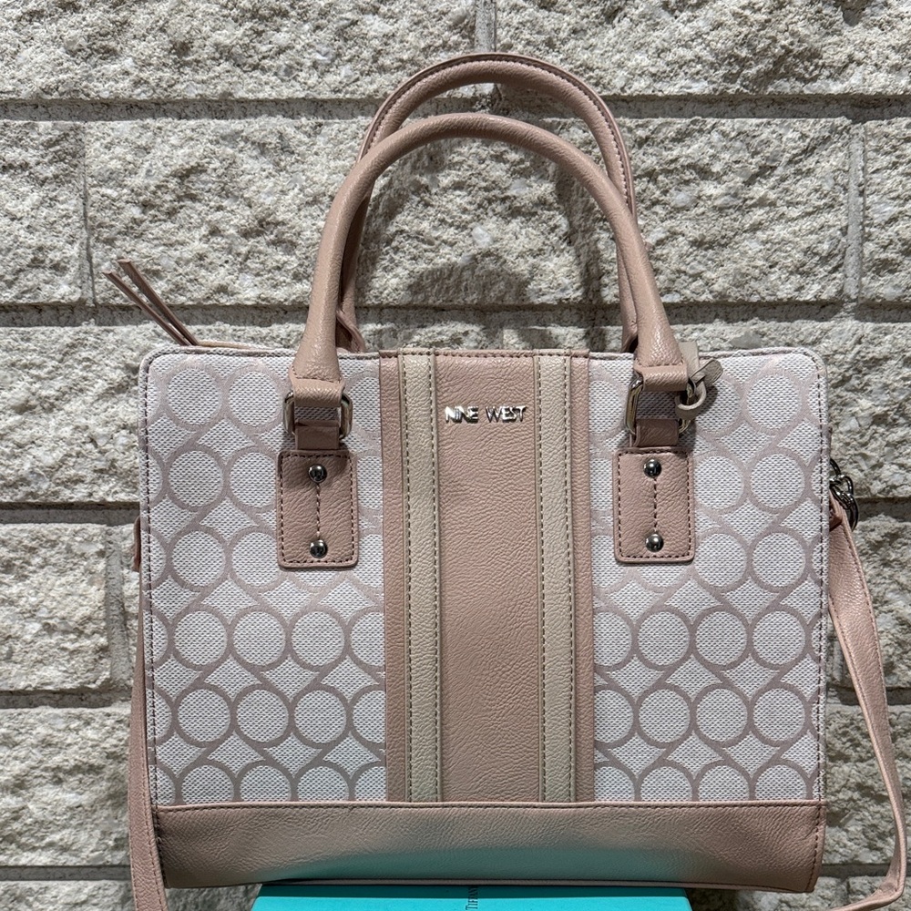 Nine West light pink purse